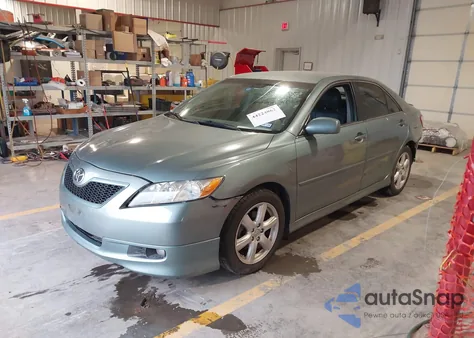 2007 Toyota Camry Se V6 из США, поврежденный, VIN 4T1BK46K17U513551